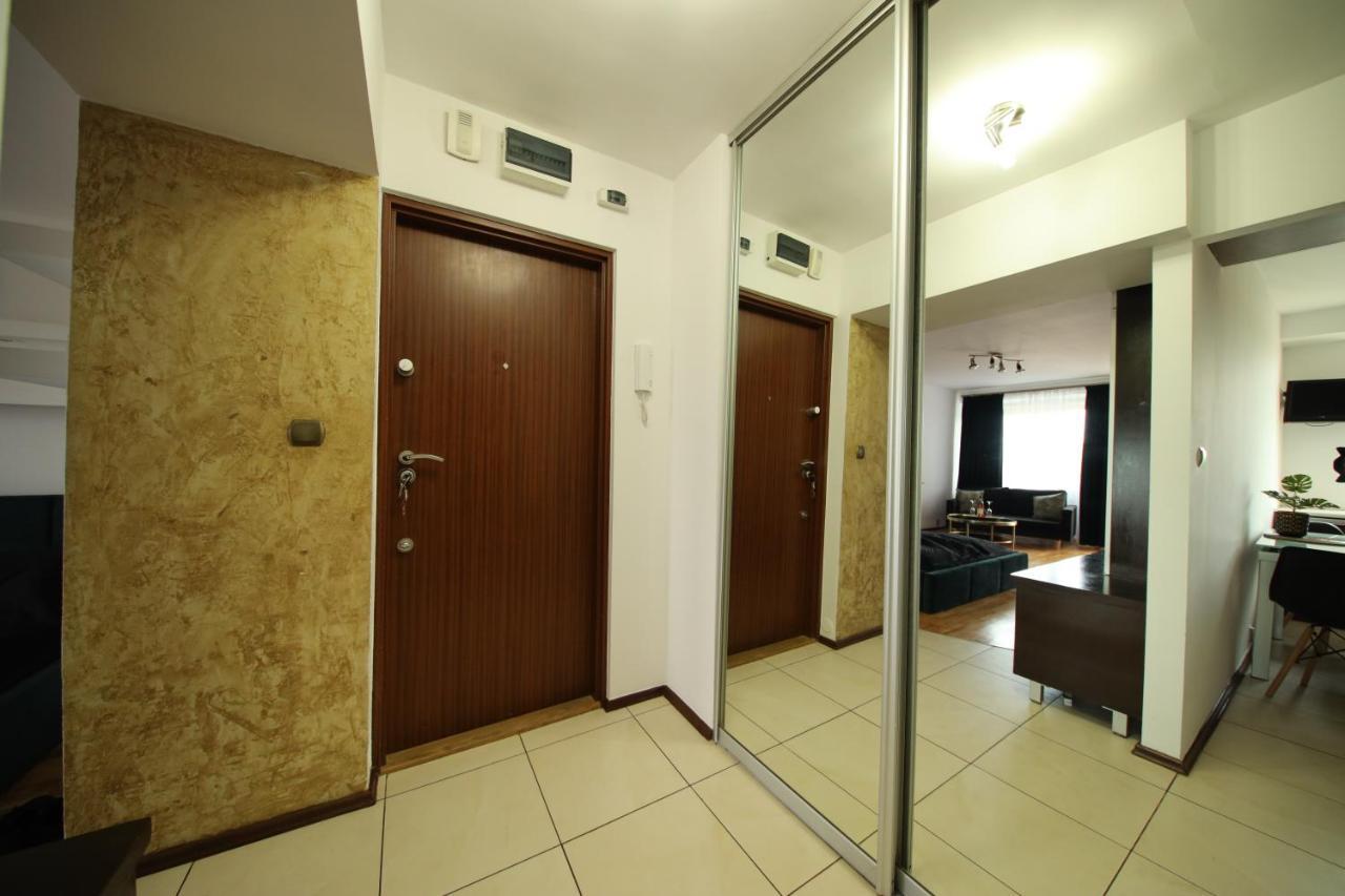 Bronco Apartments 华沙 外观 照片